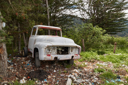 Abandoned antique lorry rotting in the countryside