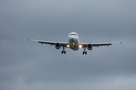 Commercial Plane Landingの写真素材