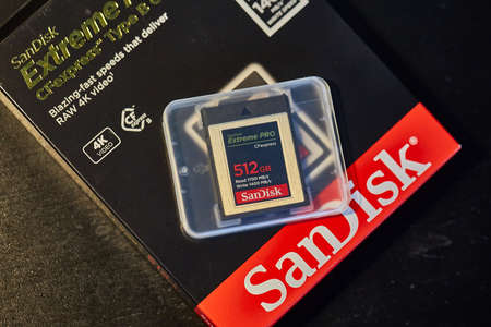 CFexpress memory card, CF expressのeditorial素材
