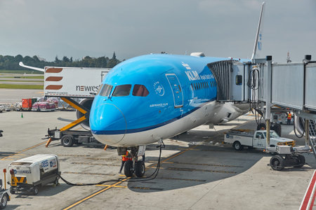 Aircraft Ground Handling, KLM catering services