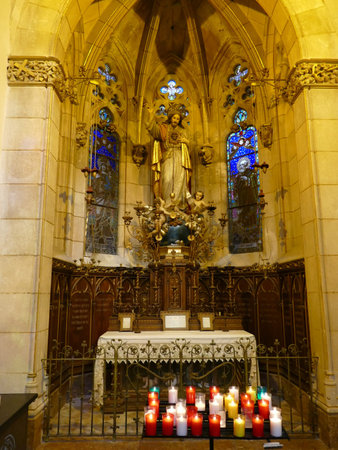 Altar in the Parish Church of Nuestra Senyora de los Angeles in Sineu, Mallorca, Balearic Islands, Spainのeditorial素材