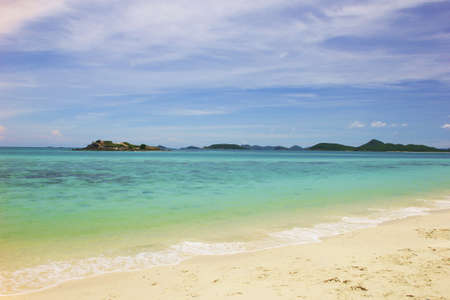 White sand beach at the Koh samae san islands ,Sattahip,Thailand の写真素材