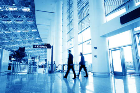 passenger in the shanghai pudong airport interior of the airportのeditorial素材