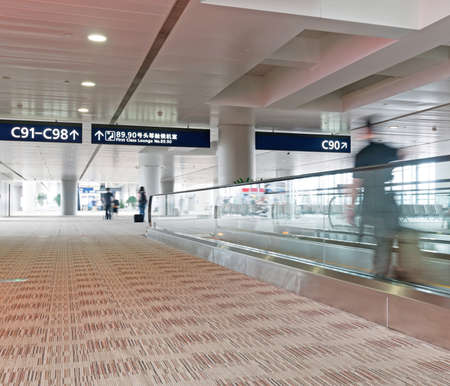 passenger in the shanghai pudong airport.interior of the airport.のeditorial素材