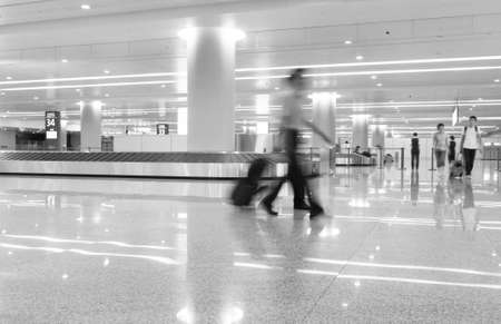 passenger in the shanghai pudong airport.interior of the airport.のeditorial素材
