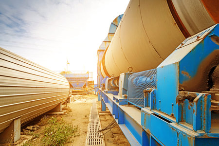 Oil and gas processing plant with pipe line valves
