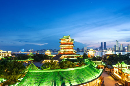 View of Nanchang Tengwang pavilion at nightのeditorial素材
