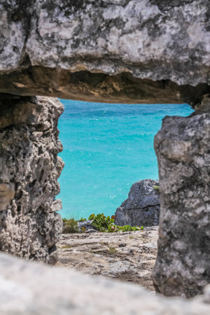 Tulum Archaeological Zone, Quintana Roo, Mexico. It is an ancient walled Mayan city, built facing the Caribbean Sea. Famous for its main temple, "El Castillo".の写真素材