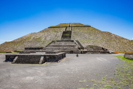 Pyramid of the Sun, TeotihuacÃ¡n Archaeological Zone, State of Mexico.の写真素材
