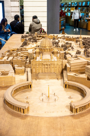 CittÃ  del Vaticano, Vaticano - Stato della CittÃ  del Vaticano - 11-22-2022: Detailed wooden model of St. Peter's Basilica showcases Vatican City's iconic architectureのeditorial素材