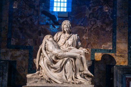 CittÃ  del Vaticano, Vaticano - Stato della CittÃ  del Vaticano - 11-22-2022: Michelangelo's PietÃ , a Renaissance sculpture of Mary and Jesus, evokes deep emotion in Vatican Cityのeditorial素材