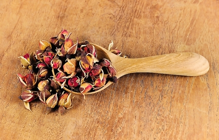 rose tea on the wood backgroundの写真素材