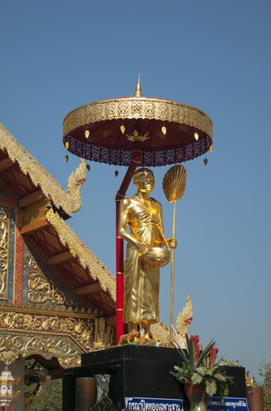 Statue at Wat Phra Singh in Chiang Mai; Thailandの写真素材