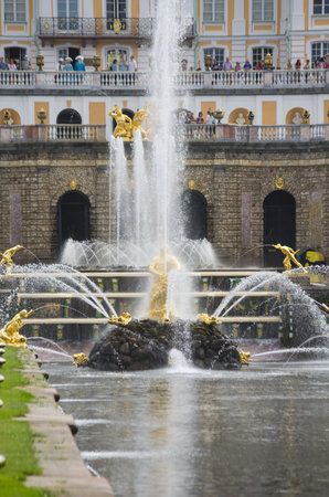 PETERHOF- JULY 07: Fountains in park of Petrodvorets on July 07, 2013, Saint-Petersburg, Russia. The park ensemble of Peterhof belongs to the world heritage of UNESCOのeditorial素材