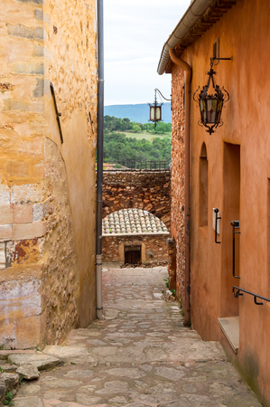 Street of medieval village of Roussillon. It ochre village is included in list of "The most beautiful villages of France"の写真素材