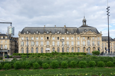 BORDEAUX, FRANCE - MAY 06, 2015: Urban view of Bordeaux. Bordeaux is a port city on the Garonne river in southwestern Franceのeditorial素材