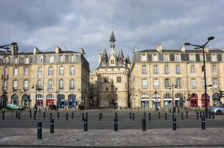 BORDEAUX, FRANCE - MAY 06, 2015: Porte Cailhau is a medieval gate of the old city walls in historical center of Bordeaux, Franceのeditorial素材