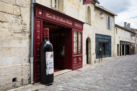 SAINT-EMILION, FRANCE - MAY 06, 2015: Saint-Emilion - one of the main red wine production areas of Bordeaux region, France. The town is a UNESCO World Heritage siteのeditorial素材