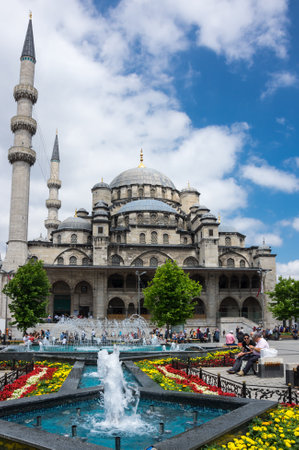 ISTANBUL, TURKEY - JUNE 25, 2015: The Yeni Cami ( New Mosque) is an Ottoman imperial mosque located in the Eminonu quarter of Istanbul, Turkeyのeditorial素材