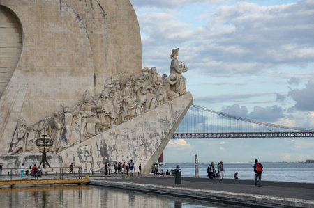 LISBON, PORTUGAL - OCTOBER 13, 2015: Monument to the Discoveries is a monument on the northern bank of the Tagus River estuary, in Lisbon, Portugal. The monument celebrates the Portuguese Age of Discovery (or Age of Exploration) during the 15th and 16th cのeditorial素材
