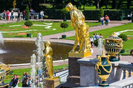 SAINT- PETERSBURG, RUSSIA - JULY 11, 2016: Fountains of the Grand Cascade, Saint-Petersburg, Russia. The park ensemble of Peterhof belongs to the world heritage of UNESCOのeditorial素材
