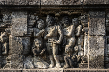 Bas-relief statue at Borobudur, a 9th-century Mahayana Buddhist temple in Central Java, Indonesia. It is the world's largest Buddhist temple.のeditorial素材