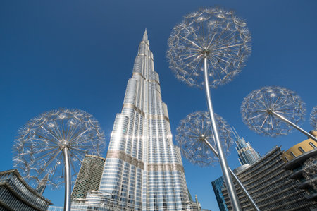 DUBAI, UNITED ARAB EMIRATES - 09 DECEMBER, 2018: View of Burj Khalifa in the center of Dubai, United Arab Emiratesのeditorial素材