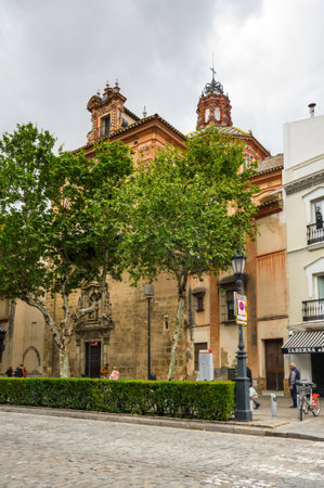 SEVILLE, SPAIN - 06 APRIL, 2019: View of the street in the historical center of Seville, a big tourist center in Spainのeditorial素材