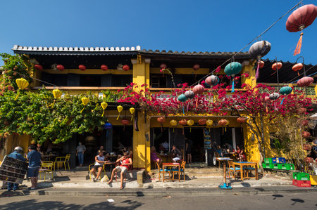 HOI AN, VIETNAM - 15 FEBRUARY, 2020: Street of Hoi An, city on the central Vietnamese coast, a well-preserved example of the important Southeast Asian trading portのeditorial素材