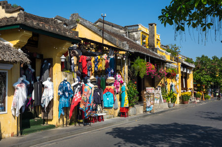 HOI AN, VIETNAM - 15 FEBRUARY, 2020: Street of Hoi An, city on the central Vietnamese coast, a well-preserved example of the important Southeast Asian trading portのeditorial素材