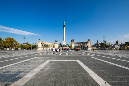 BUDAPEST, HUNGARY - 14 OCTOBER, 2019: Millennium Monument on the Heroes Square is one of the major squares in Budapest, Hungaryのeditorial素材