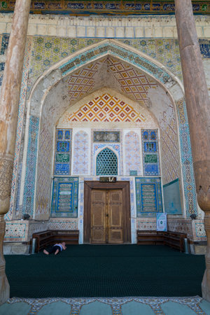 BUKHARA, UZBEKISTAN - APRIL 12, 2022: Bolo Haouz Mosque is a historical mosque in Bukhara, Uzbekistanの写真素材
