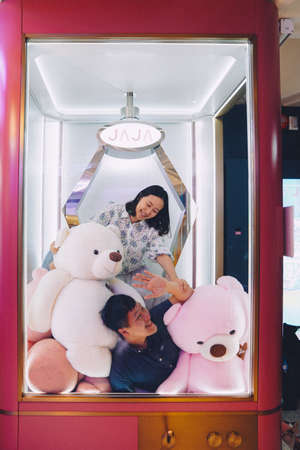 Couple exploring the world together.の写真素材