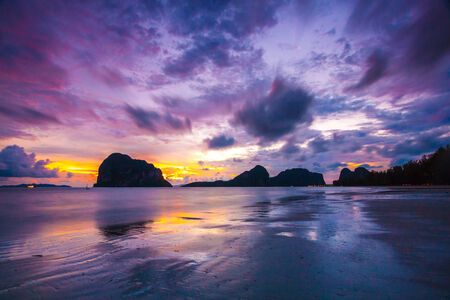 SUNSETの写真素材