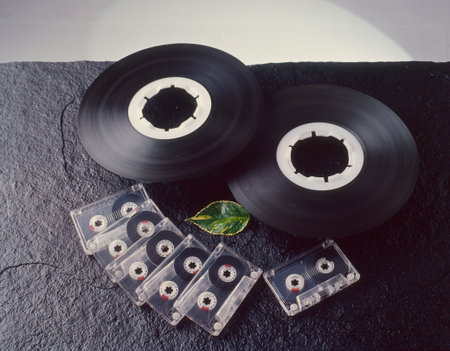 Bulk audio tape