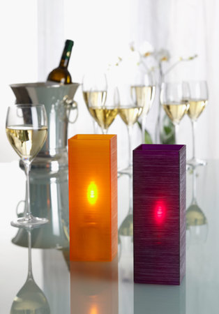 Cozy table lights for the garden party