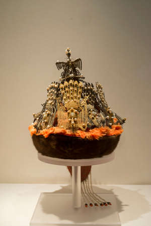 Crownのeditorial素材