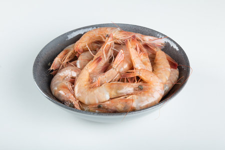 View Fresh shrimp in the bowl top view.の写真素材