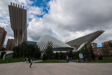 Oviedo, Asturias, Spain - Agost 09, 2017: Exhibition and Congress center Ciudad de Oviedo in Asturias. Designed by architect Santiago Calatrava, inaugurated in 2011 Spainのeditorial素材