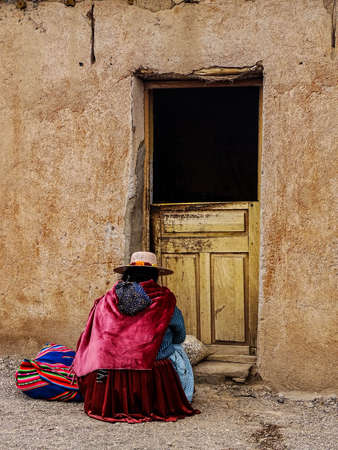 Salesmen offering merchandise door to doorの写真素材