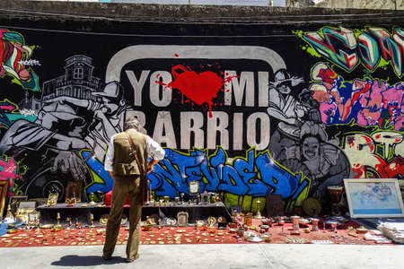 Feria al aire libre de Montevideo Uruguayのeditorial素材