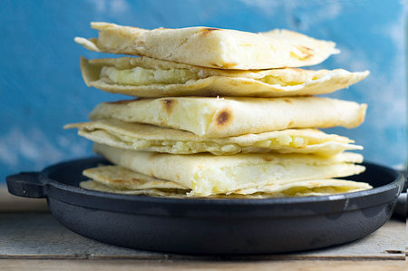 The national dish of Tatars - kystybyi.