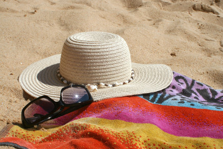 items one would bring to a beach