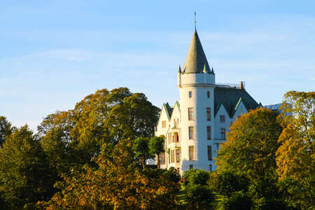 Gamlehaugen Palace, the Bergen residence of Norways  royal family, in Bergen, Norway, Scandinavia in the Fallのeditorial素材