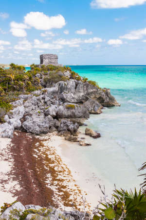 Templo Dios del  Viento or God of Winds Temple of the Mayan City of Tulum, in the Yucutan Peninsula  in the state of Quintana Roo, Mexicoの写真素材
