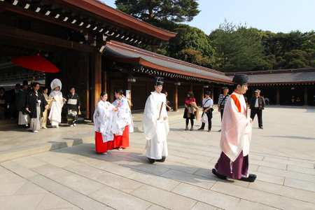 Tokyo, Japan - April 7, 2019: Procession ceremony of traditional Japanese wedding at Meiji, Shrine or Meiji Jingu, in Tokyo, Japanのeditorial素材