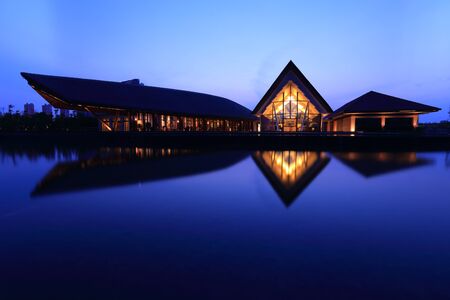 Architectural reflection buildingのeditorial素材