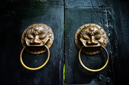 antique oriental door knockerの写真素材