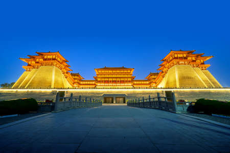 Yingtian Gate is the south gate of Luoyang City in the Sui and Tang Dynasties. It was built in 605.のeditorial素材