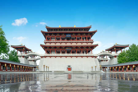 The Ziyun Tower was built in 727 AD and is the main building of the Datang Furong Garden, Xi'an, China.Translation:"Datang Furong Garden"のeditorial素材